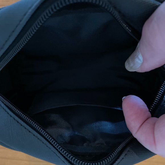 NWOT Michael Kors Cosmetic Bag - Picture 4 of 8